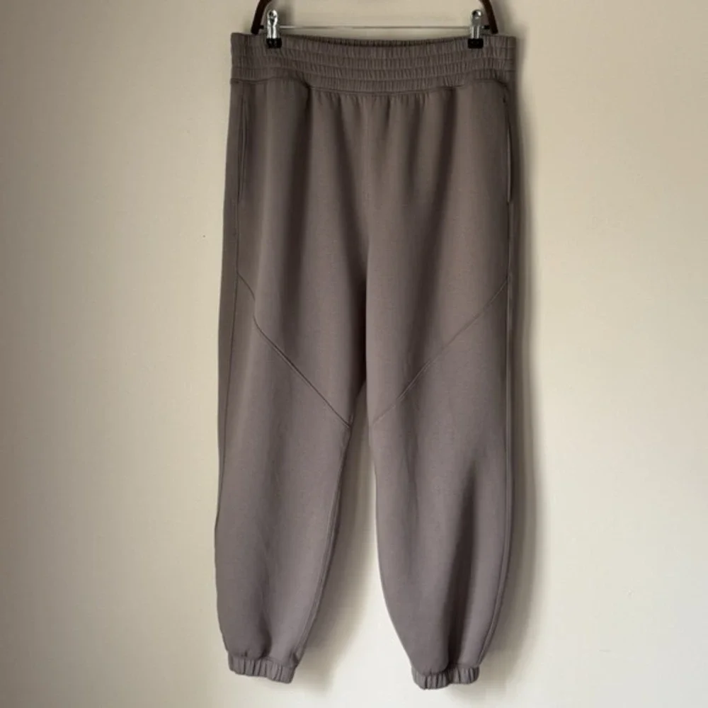 Anthropologie YPB Joggers Mens Size XL Gray Athletic Pants Stretch Lounge Casual